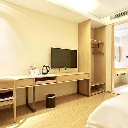 Ji Hotel Shanghai Oriental Pearl Tower Esterno foto