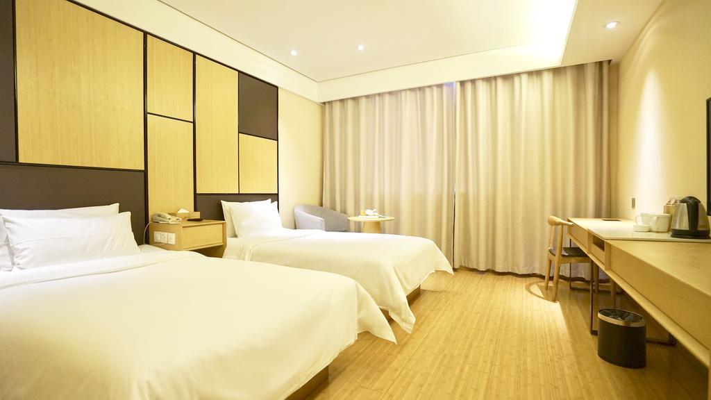 Ji Hotel Shanghai Oriental Pearl Tower Esterno foto